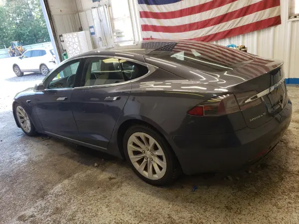 5YJSA1E17HF178773 2017 TESLA MODEL S - Image 2
