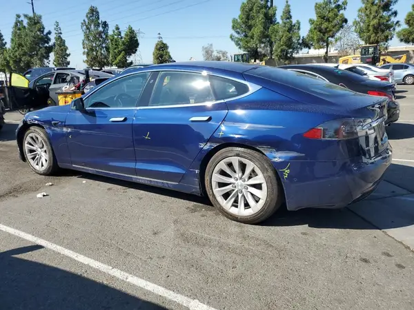 5YJSA1E17HF185576 2017 TESLA MODEL S - Image 2
