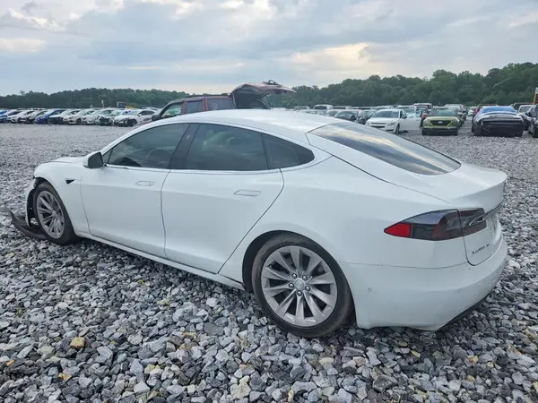 5YJSA1E17HF185643 2017 TESLA MODEL S - Image 2