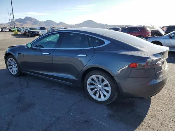 5YJSA1E17HF206247 2017 TESLA MODEL S - Image 2