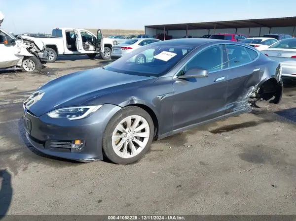 5YJSA1E17HF221525 2017 TESLA MODEL S - Image 2