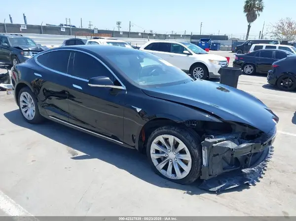5YJSA1E17HF232699 2017 TESLA MODEL S - Image 1