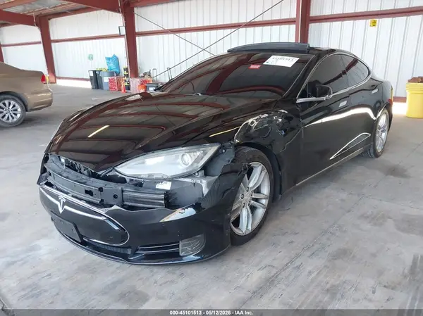 5YJSA1E18GF126681 2016 TESLA MODEL S - Image 2