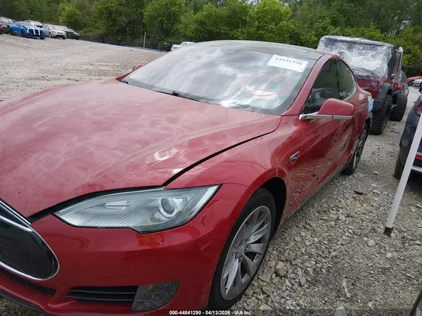 5YJSA1E18GF135834 2016 TESLA MODEL S - Image 2