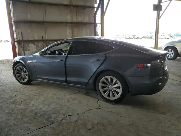 5YJSA1E18GF137485 2016 TESLA MODEL S - Image 2