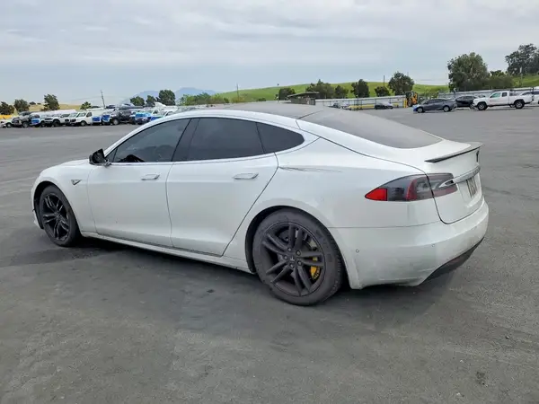 5YJSA1E18GF155873 2016 TESLA MODEL S - Image 2