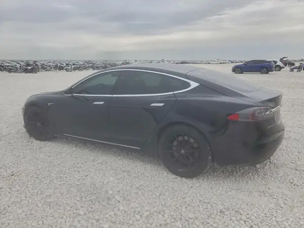 5YJSA1E18HF195260 2017 TESLA MODEL S - Image 2