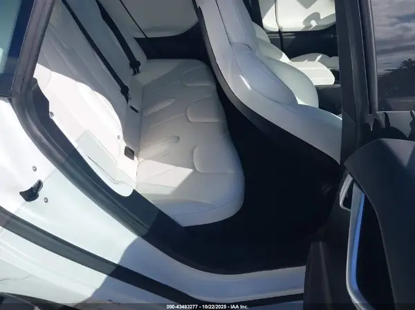 5YJSA1E18HF206273 2017 TESLA MODEL S - Image 8