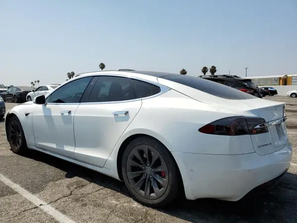 5YJSA1E18HF216138 2017 TESLA MODEL S - Image 2