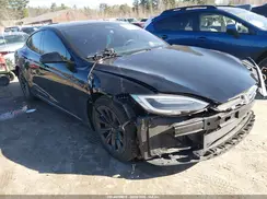 5YJSA1E18HF218326 2017 TESLA MODEL S