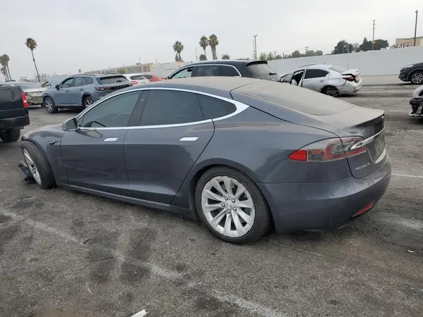 5YJSA1E18HF228502 2017 TESLA MODEL S - Image 2