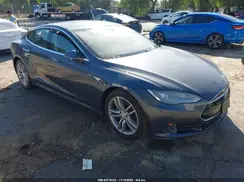 5YJSA1E19GF131727 2016 TESLA MODEL S