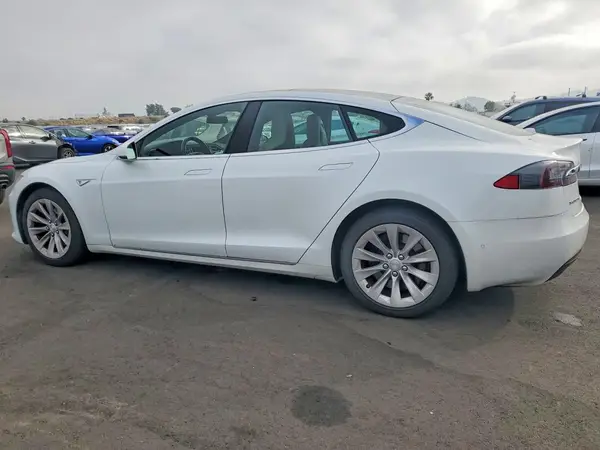 5YJSA1E19GF154506 2016 TESLA MODEL S - Image 2