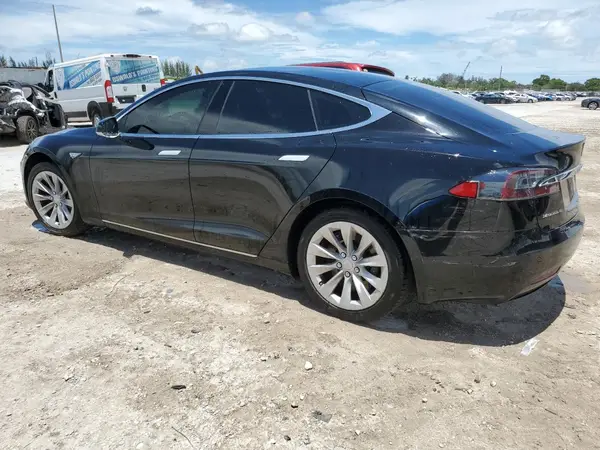 5YJSA1E19GF156000 2016 TESLA MODEL S - Image 2