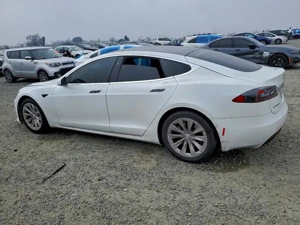5YJSA1E19GF174688 2016 TESLA MODEL S - Image 2