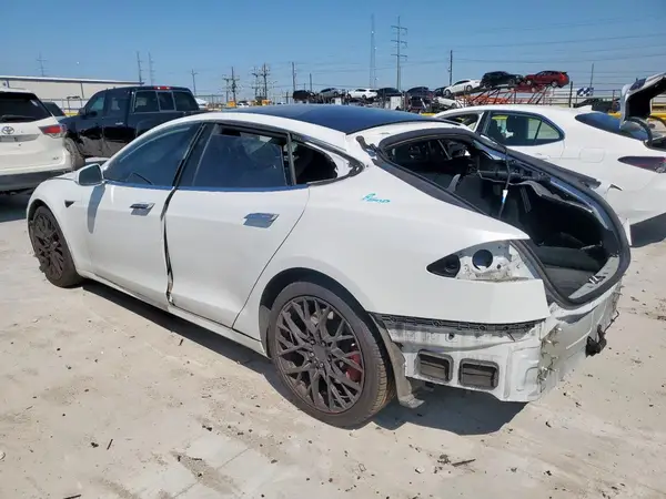 5YJSA1E19HF185403 2017 TESLA MODEL S - Image 2