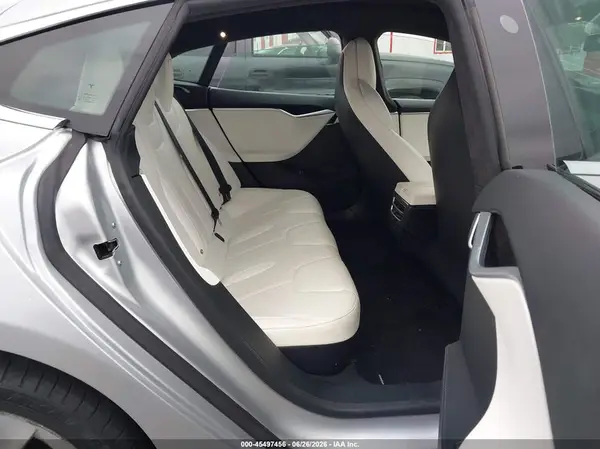 5YJSA1E19HF208923 2017 TESLA MODEL S - Image 8
