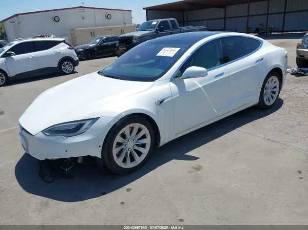 5YJSA1E19HF215502 2017 TESLA MODEL S - Image 2