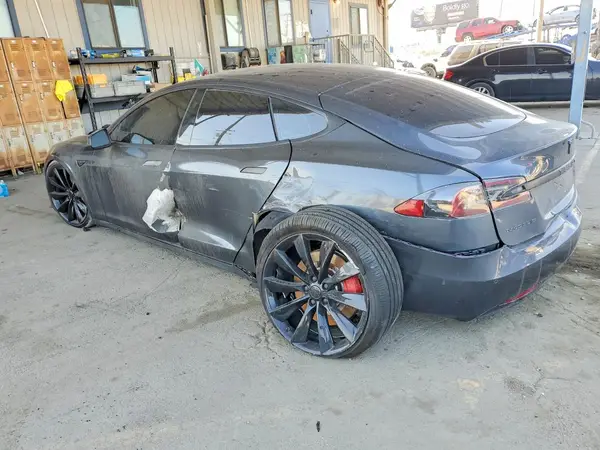 5YJSA1E19HF228489 2017 TESLA MODEL S - Image 2