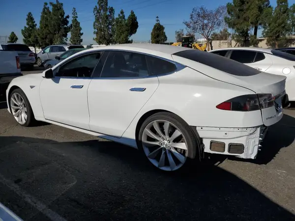 5YJSA1E1XGF138895 2016 TESLA MODEL S - Image 2
