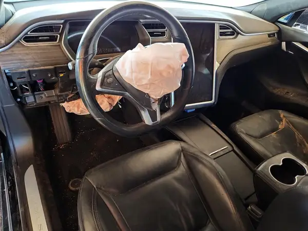 5YJSA1E1XGF151730 2016 TESLA MODEL S - Image 8