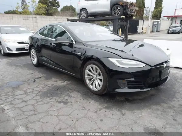 5YJSA1E1XGF154577 2016 TESLA MODEL S - Image 1