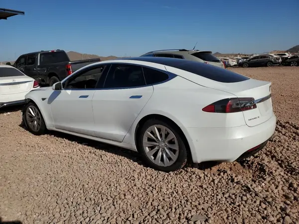 5YJSA1E1XGF157012 2016 TESLA MODEL S - Image 2