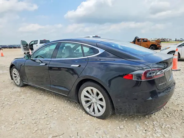 5YJSA1E1XGF174716 2016 TESLA MODEL S - Image 2