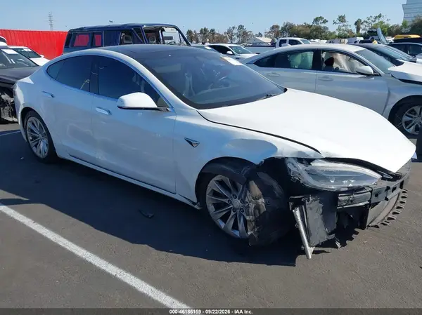 5YJSA1E1XHF183451 2017 TESLA MODEL S - Image 1