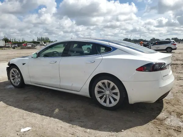 5YJSA1E1XHF193140 2017 TESLA MODEL S - Image 2