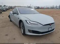 5YJSA1E1XHF210437 2017 TESLA MODEL S