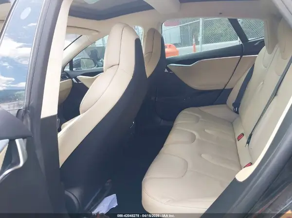 5YJSA1E1XHF210843 2017 TESLA MODEL S - Image 8