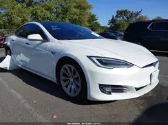 5YJSA1E1XHF215735 2017 TESLA MODEL S