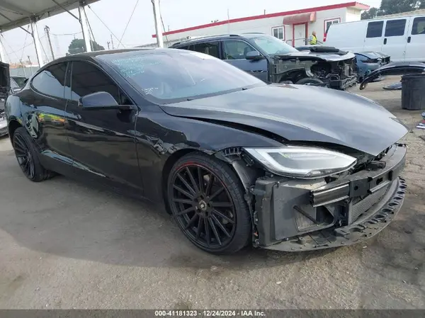 5YJSA1E1XHF217629 2017 TESLA MODEL S - Image 1