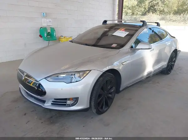 5YJSA1E20GF126425 2016 TESLA MODEL S - Image 2