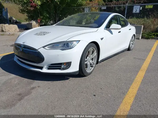 5YJSA1E20GF126988 2016 TESLA MODEL S - Image 2