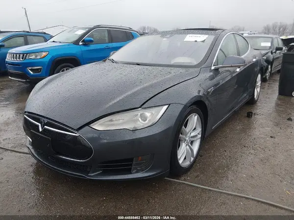 5YJSA1E20GF131172 2016 TESLA MODEL S - Image 2