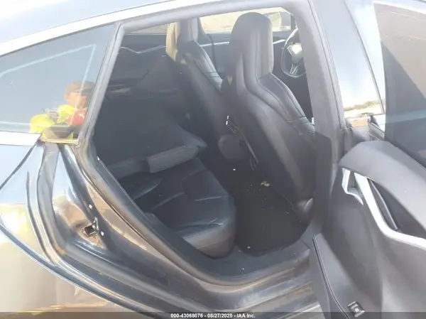 5YJSA1E20GF134010 2016 TESLA MODEL S - Image 8