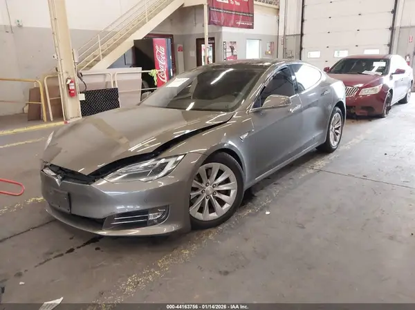 5YJSA1E20GF136887 2016 TESLA MODEL S - Image 2