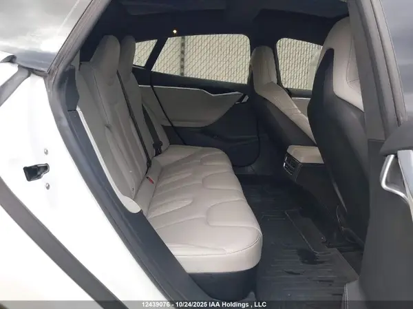 5YJSA1E20GF142754 2016 TESLA MODEL S - Image 8