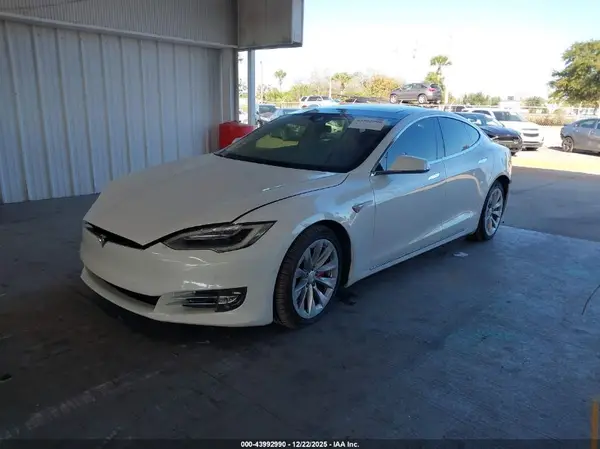 5YJSA1E20GF149381 2016 TESLA MODEL S - Image 2