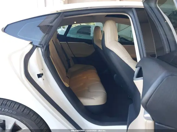 5YJSA1E20GF149381 2016 TESLA MODEL S - Image 8