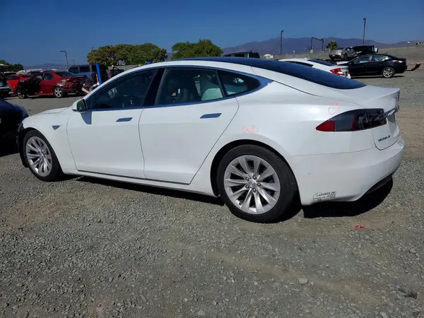 5YJSA1E20GF156122 2016 TESLA MODEL S - Image 2