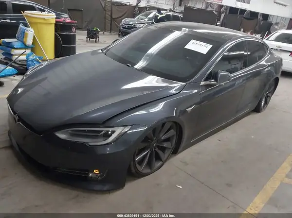 5YJSA1E20GF176788 2016 TESLA MODEL S - Image 2