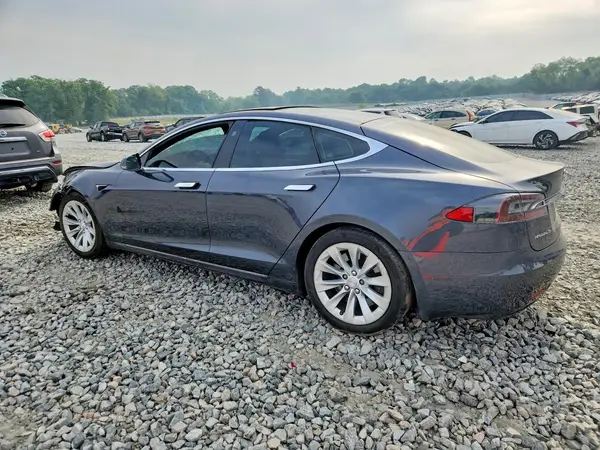 5YJSA1E20GF176869 2016 TESLA MODEL S - Image 2
