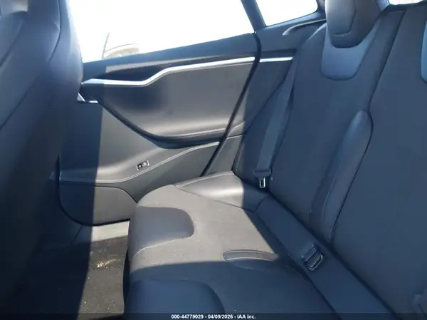 5YJSA1E20HF176257 2017 TESLA MODEL S - Image 8