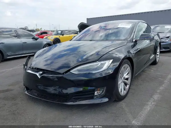 5YJSA1E20HF186948 2017 TESLA MODEL S - Image 2