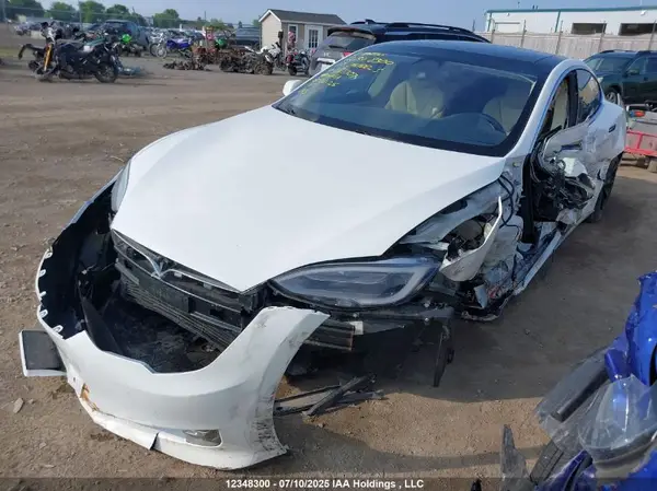 5YJSA1E20HF187307 2017 TESLA MODEL S - Image 2
