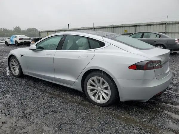 5YJSA1E20HF190126 2017 TESLA MODEL S - Image 2
