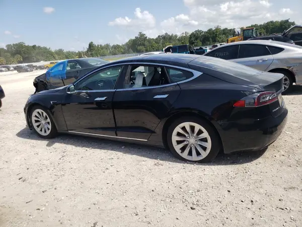 5YJSA1E20HF197318 2017 TESLA MODEL S - Image 2